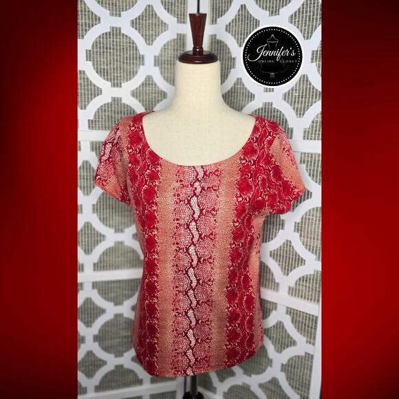 Rafaella Red Snakeskin Print Short Sleeve Knit Top Size Large - Picture 1 of 9